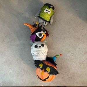 Pier One Halloween Decoration